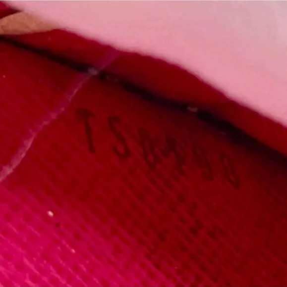 Louis Vuitton multicolored black wallet - Picture 12 of 15